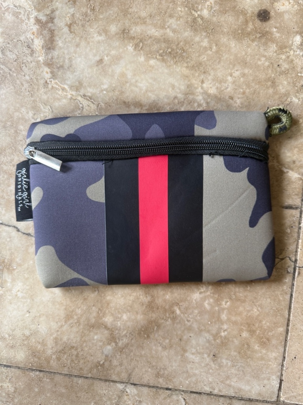 GIRLIE GIRL neoprene camouflage small bag NWOT - Picture 3 of 6